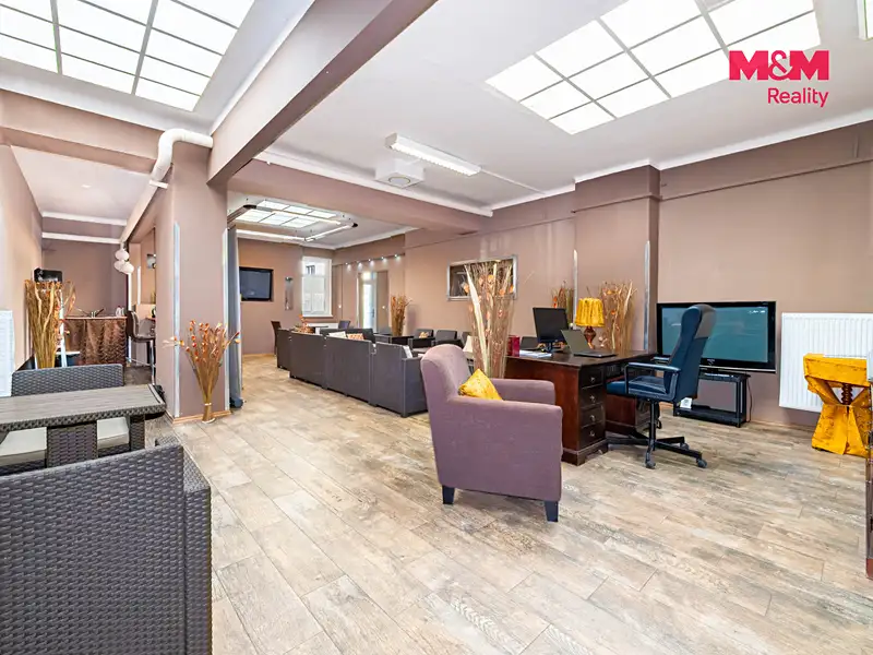 Pronájem obchodního prostoru 75 m², Praha – náhled fotky 2