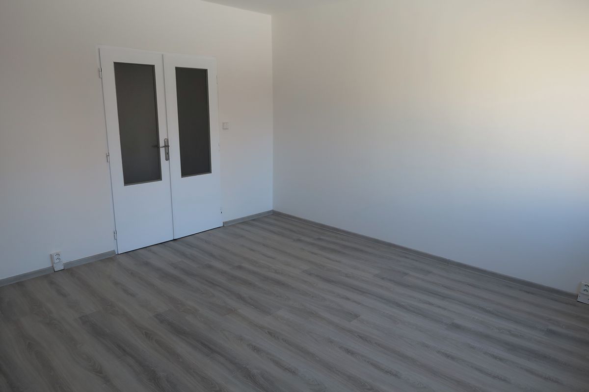 Pronájem bytu 1+1 38 m² – fotografie 3