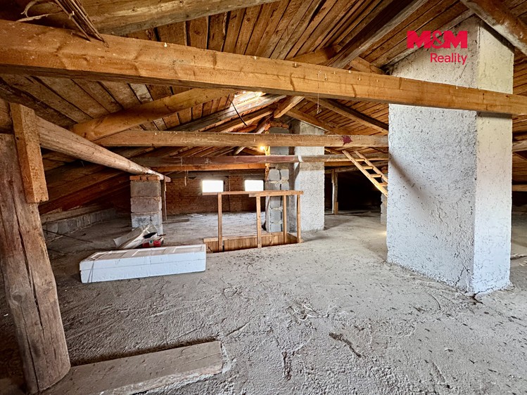 Будинок на продаж, 273 м² (11 з 24)