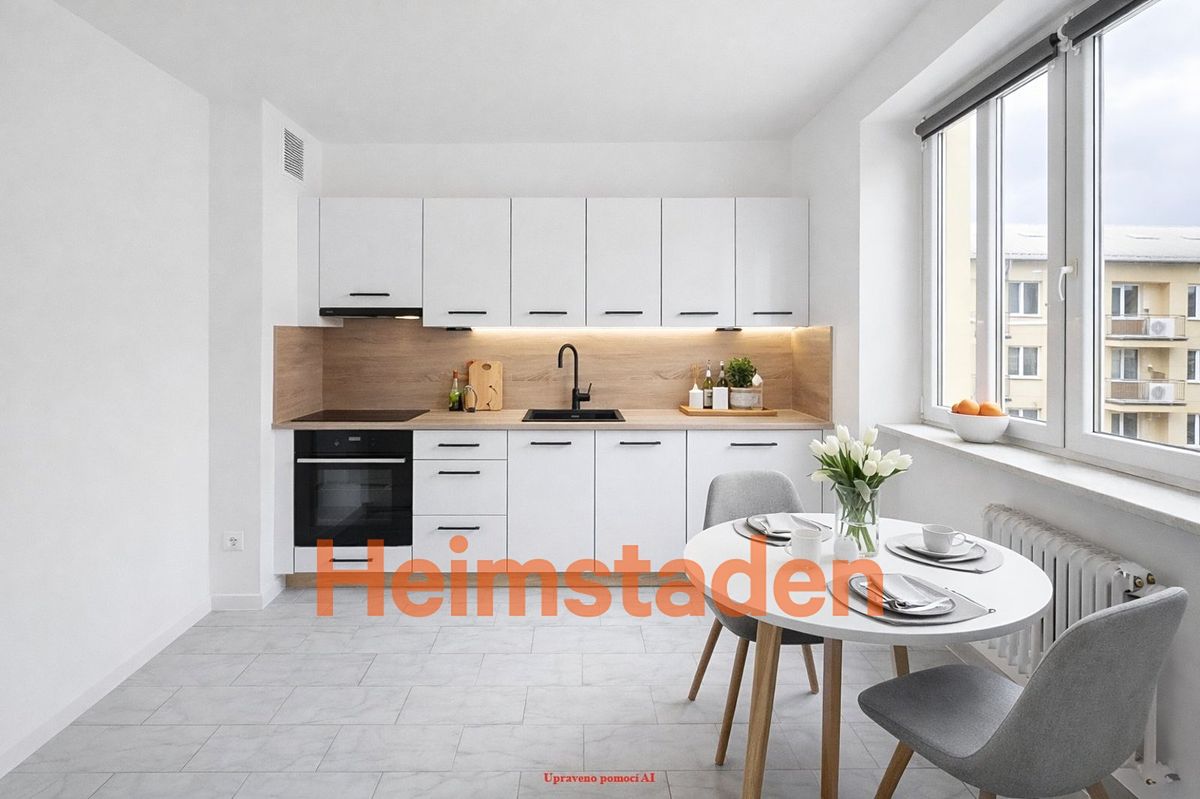 Pronájem bytu 4+1 95 m² – fotografie 2