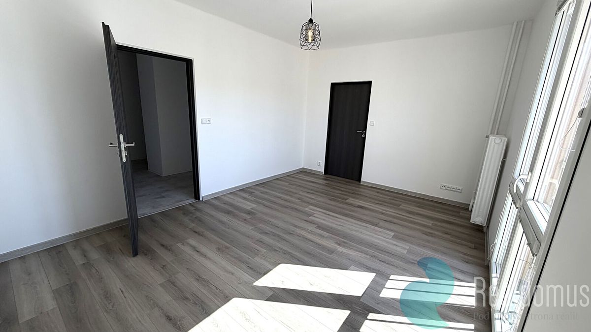 Pronájem bytu 3+1 66 m² – fotografie 5
