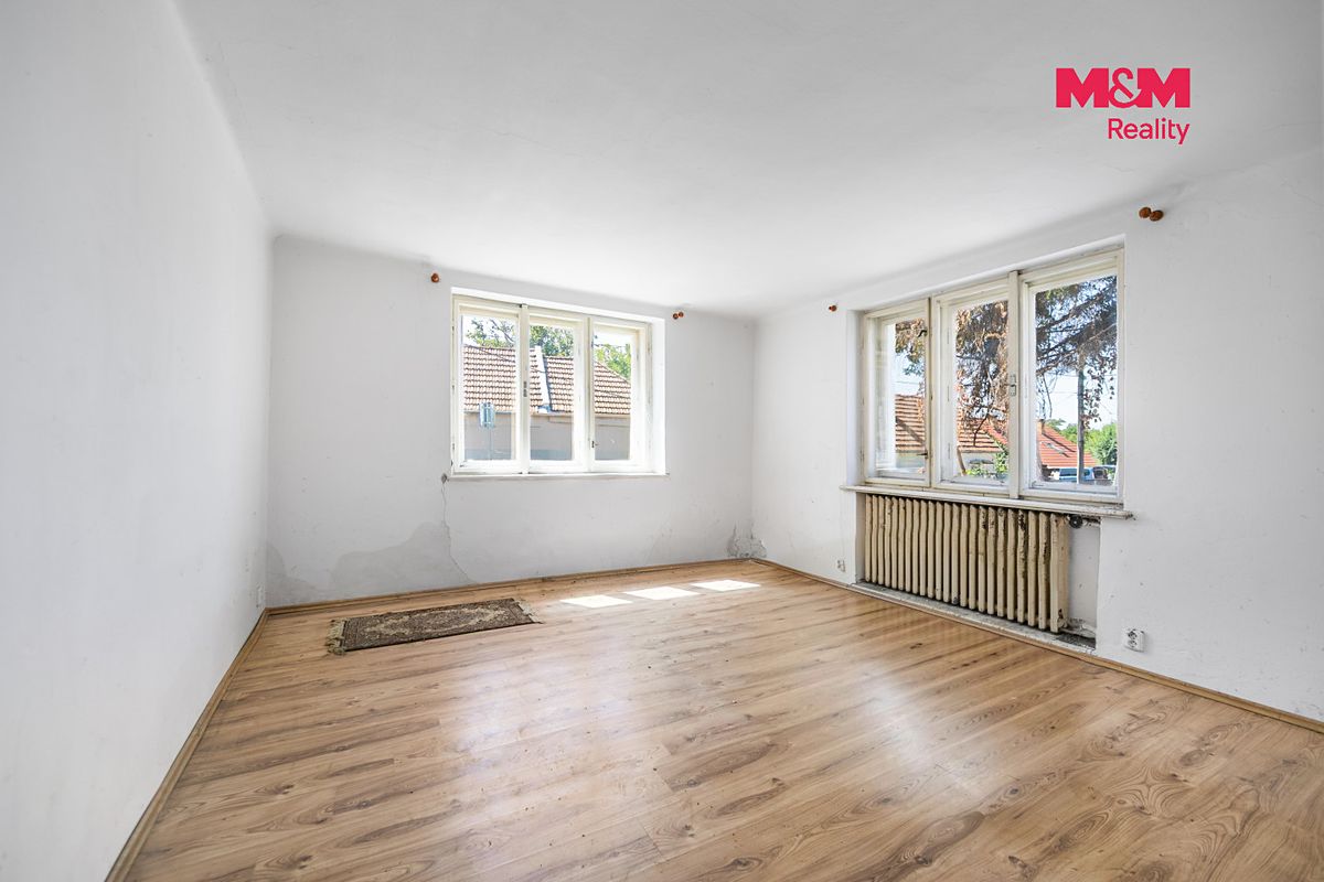 Prodej rodinného domu 83 m², pozemek 439 m² – fotografie 2
