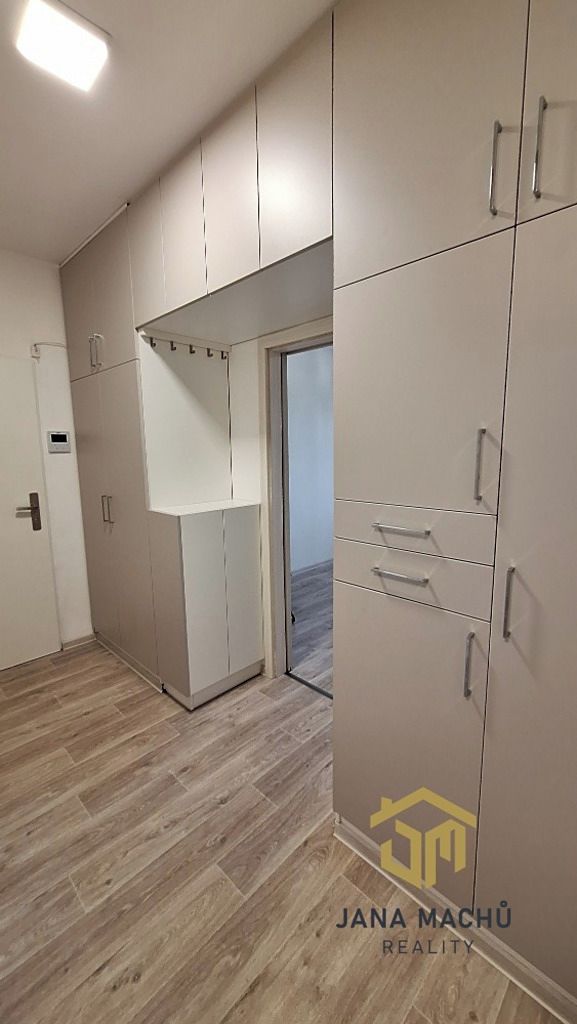 Prodej bytu 2+1 56 m² – fotografie 3