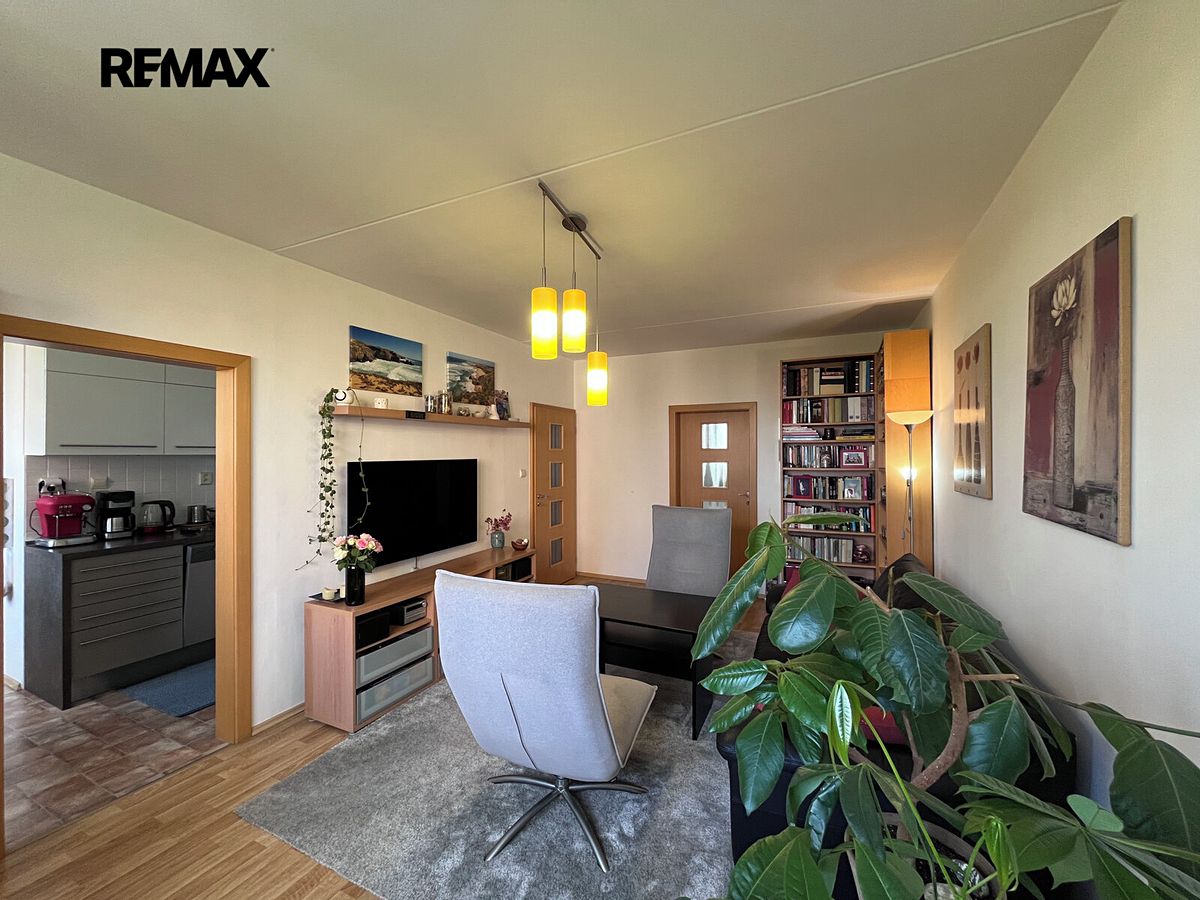 Pronájem bytu 4+1 87 m² – fotografie 5