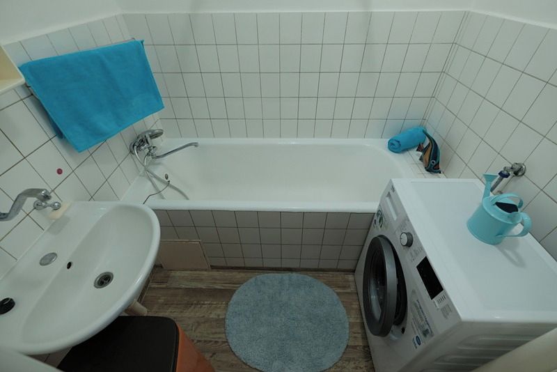 Pronájem bytu 1+kk 32 m² – fotografie 2