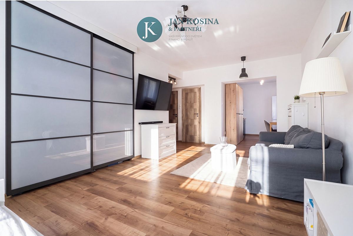 Prodej bytu 2+1 58 m² – fotografie 3
