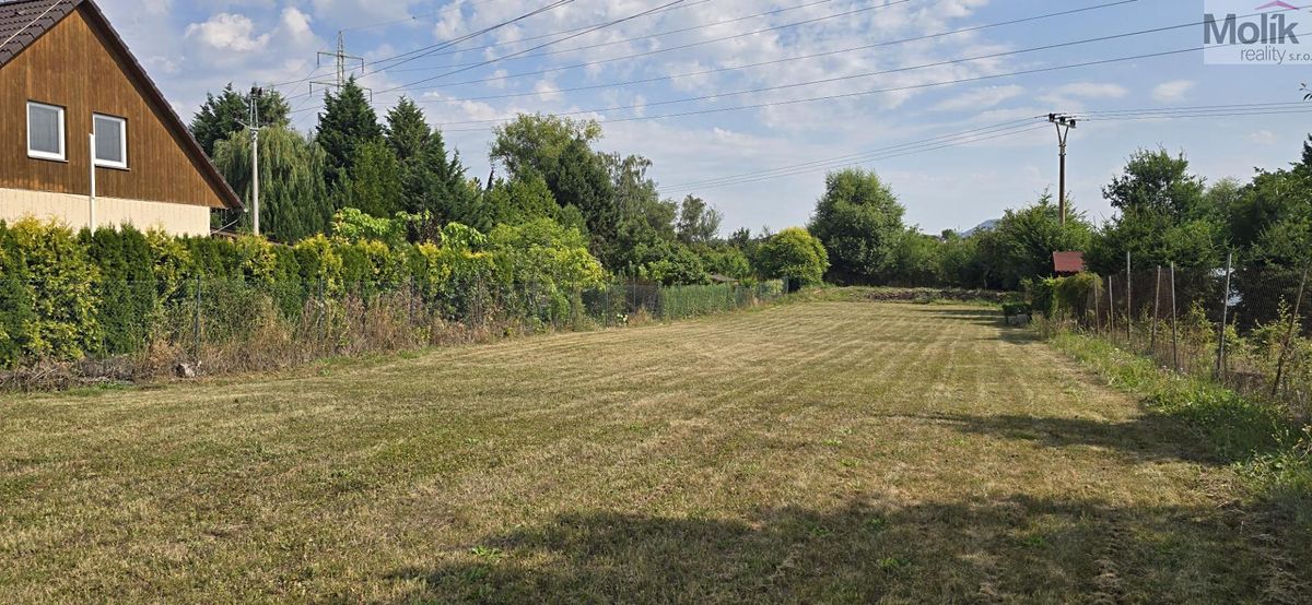 Prodej stavebního pozemku 1402 m²