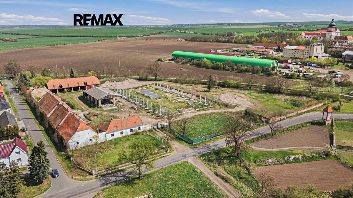 Prodej stavebního pozemku 827 m², Jimlín – fotka 1 z 3