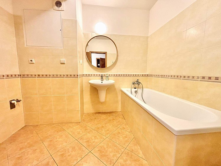 Wohnung 3+kk zum Kauf, 80 m² (18 von 28)
