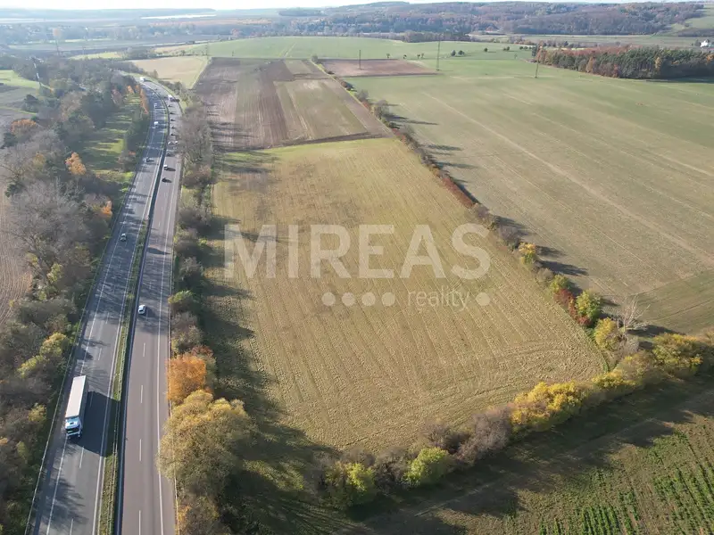 Prodej pole 16095 m², Předměřice nad Jizerou – náhled fotky 1