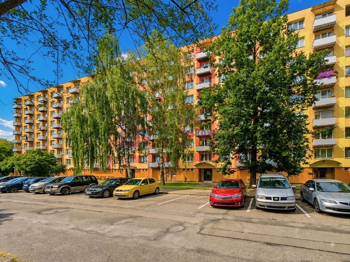 Pronájem bytu 2+1 65 m² – fotografie 4