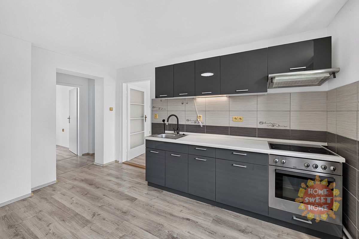Pronájem bytu 2+kk 63 m² – fotografie 2