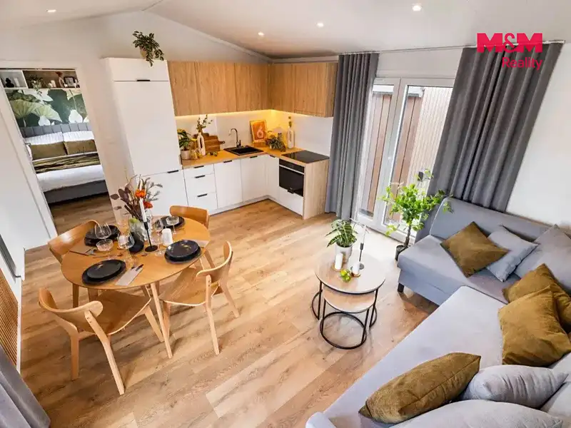 Prodej rodinného domu 59 m², pozemek 59 m², Holice – náhled fotky 2