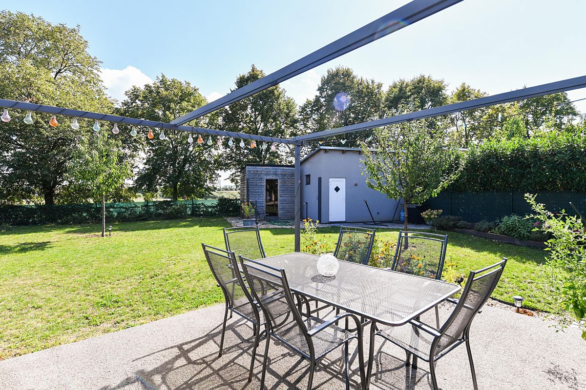 Prodej rodinného domu 118 m², pozemek 814 m², Čakovičky – fotka 1 z 3
