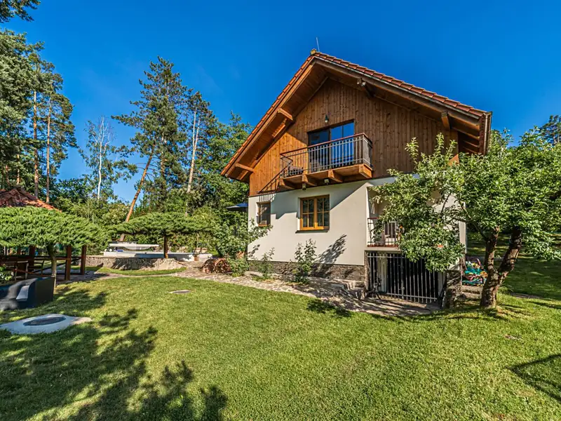 Prodej chalupy 106 m², pozemek 1087 m², Zbečno – náhled fotky 1