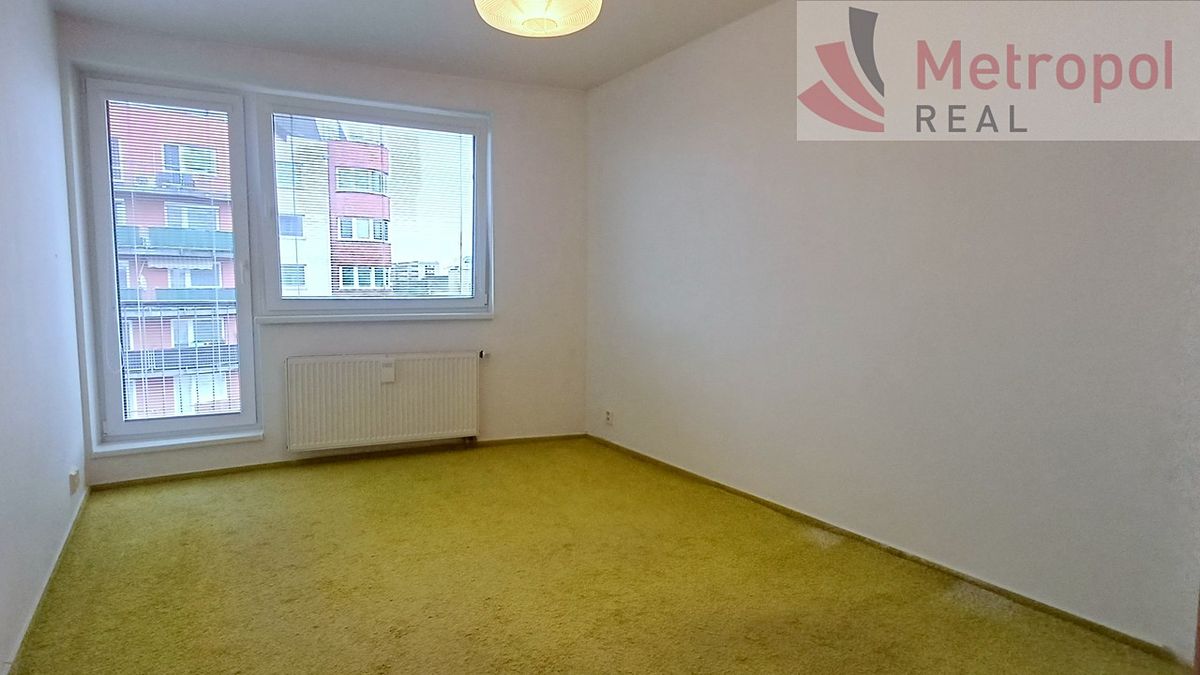 Pronájem bytu 2+kk 69 m² – fotografie 5