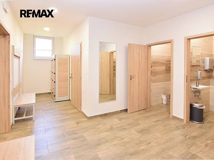 Gewerbefläche zur Miete, 380 m² (14 von 16)