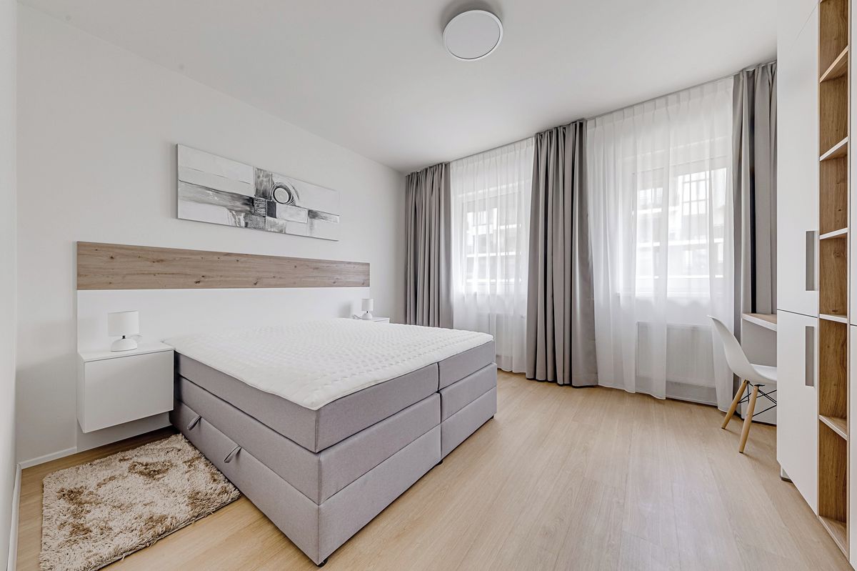 Pronájem bytu 3+kk 80 m² – fotografie 3