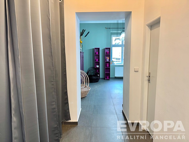 Комерційне приміщення в оренду, 56 м² (6 з 8)