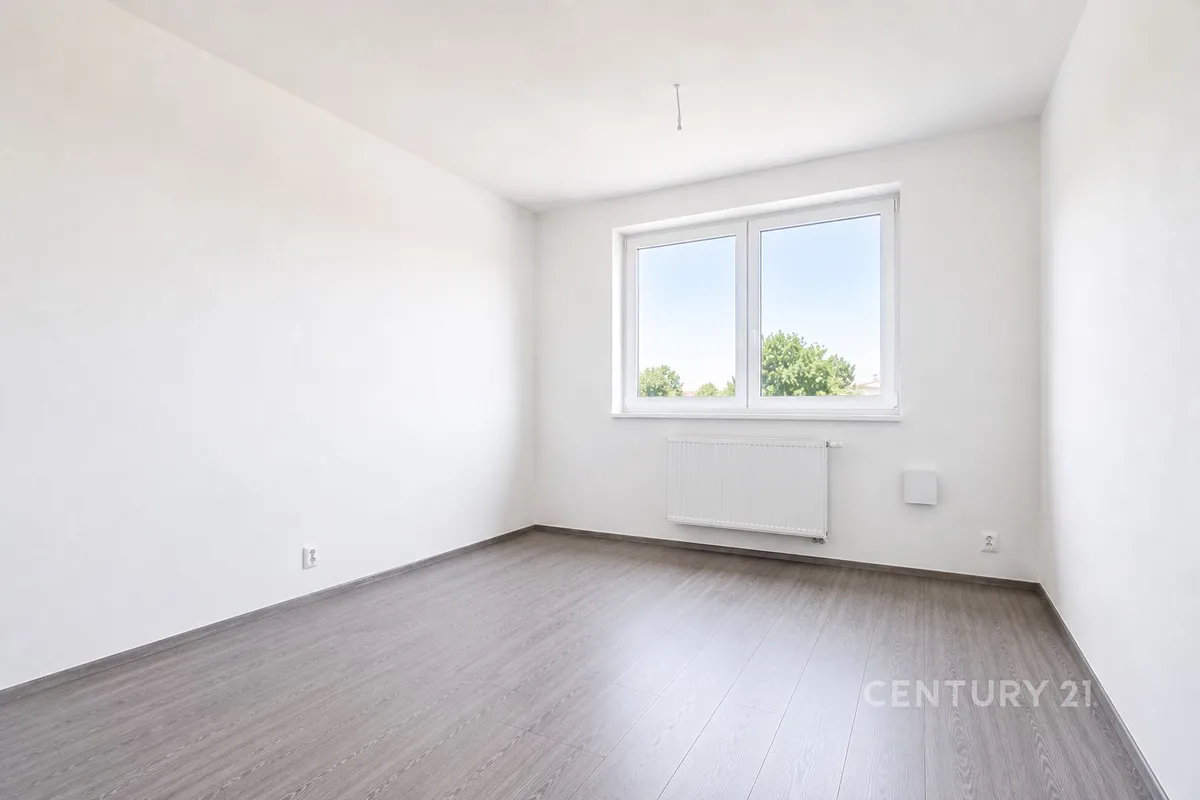 Pronájem bytu pokoje 14 m²