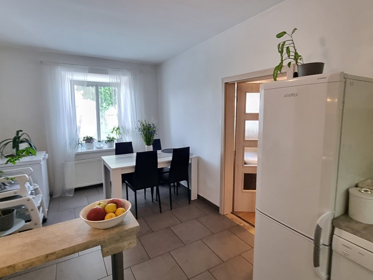 Prodej domu, 200 m² (8 z 31)