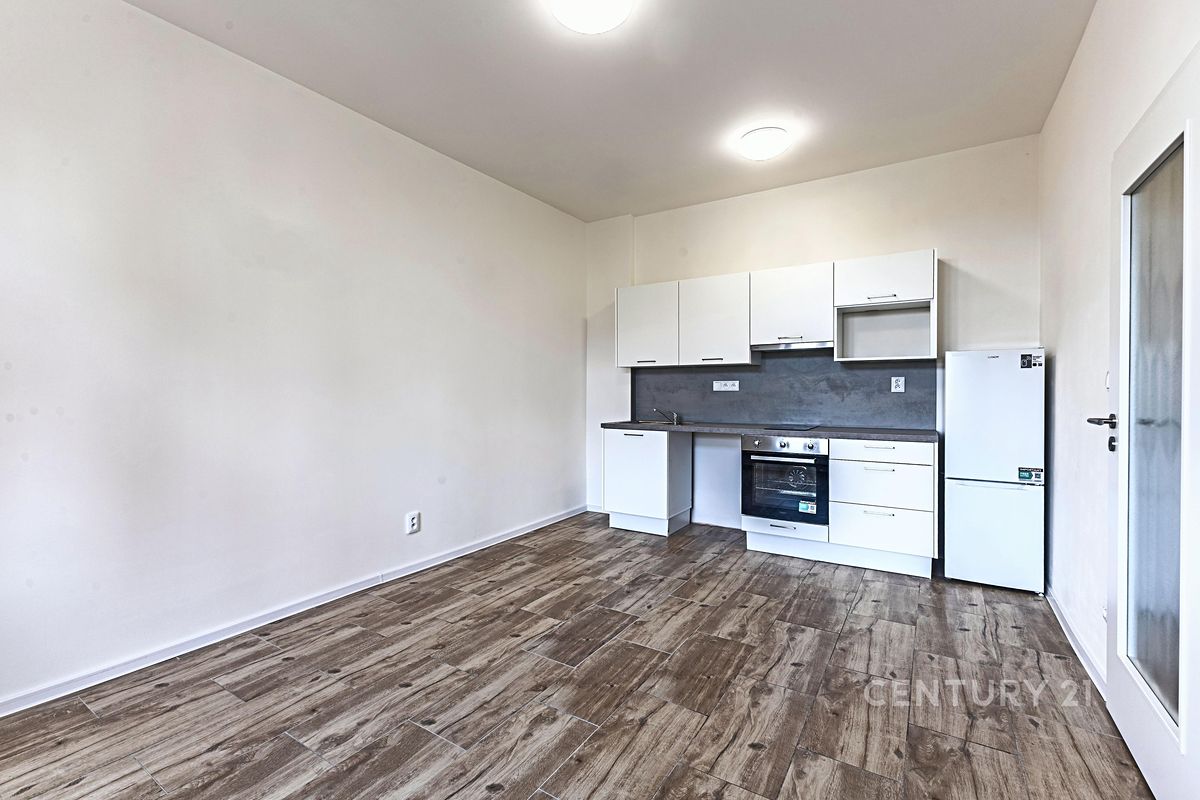 Pronájem bytu 2+kk 34 m²