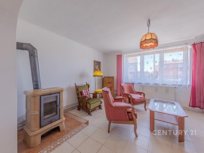 Haus zum Kauf, 165 m² (2 von 51)