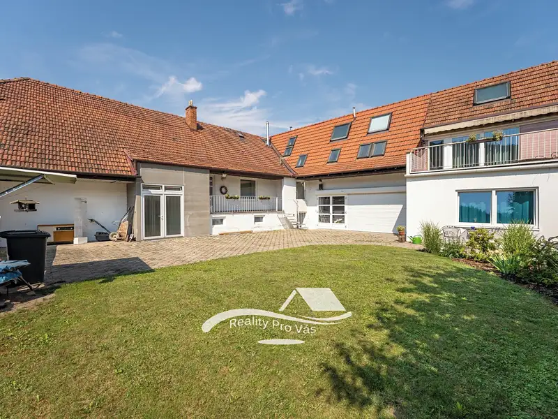 Prodej rodinného domu 620 m², pozemek 589 m², Kuřim – náhled fotky 3