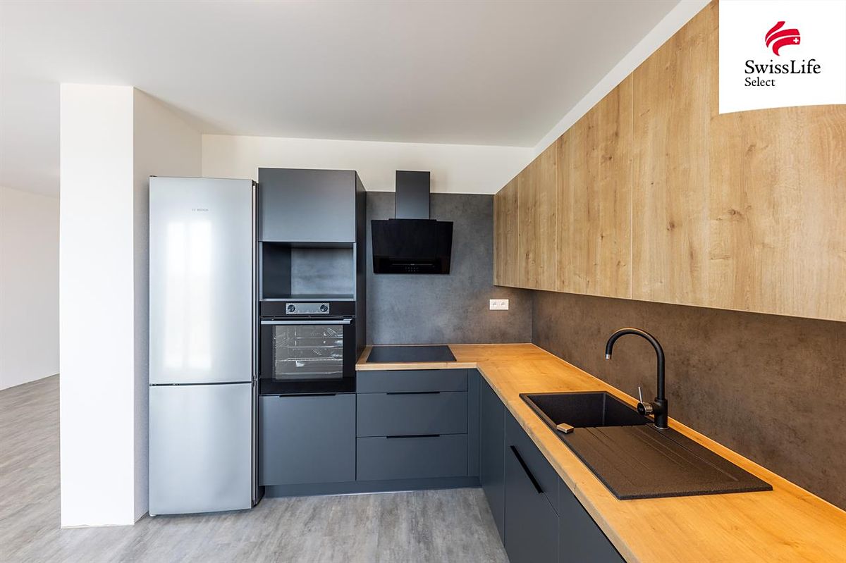 Pronájem bytu 3+kk 71 m² – fotografie 3