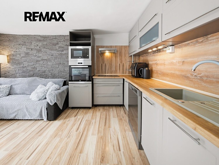 Prodej domu, 115 m² (2 z 68)
