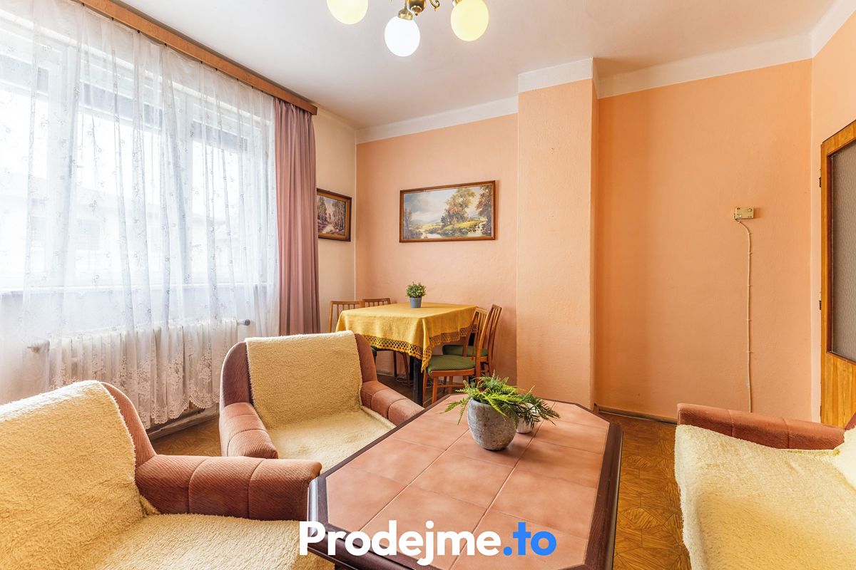 Prodej rodinného domu 163 m², pozemek 870 m² – fotografie 5