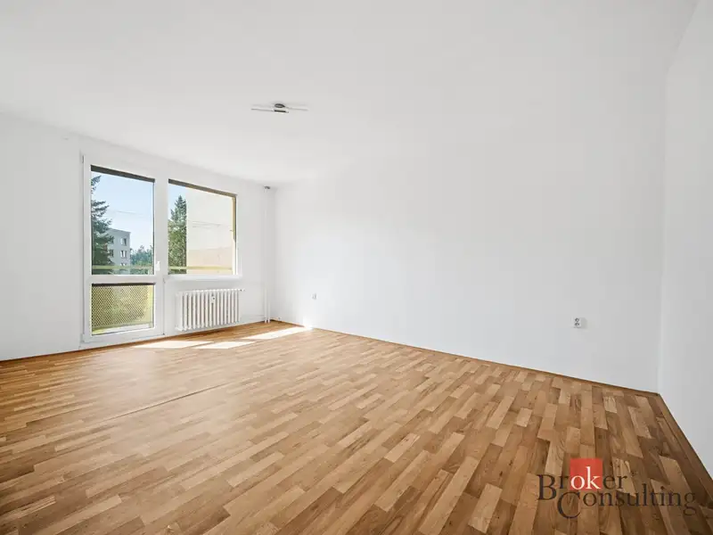 Prodej bytu 3+1 72 m², Náchod – náhled fotky 2