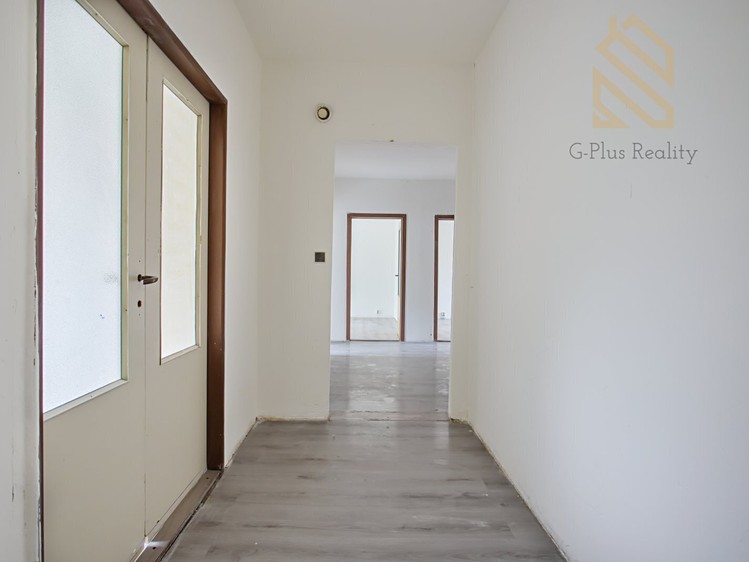 Pronájem bytu 4+1, 99 m² (8 z 30)