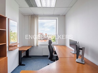 Pronájem komerčního prostoru, 191 m² (3 z 8)