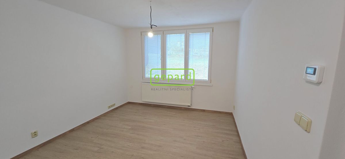 Pronájem bytu 2+1 48 m² – fotografie 5