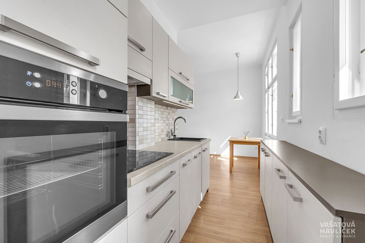 Pronájem bytu 2+kk 49 m² – fotografie 4