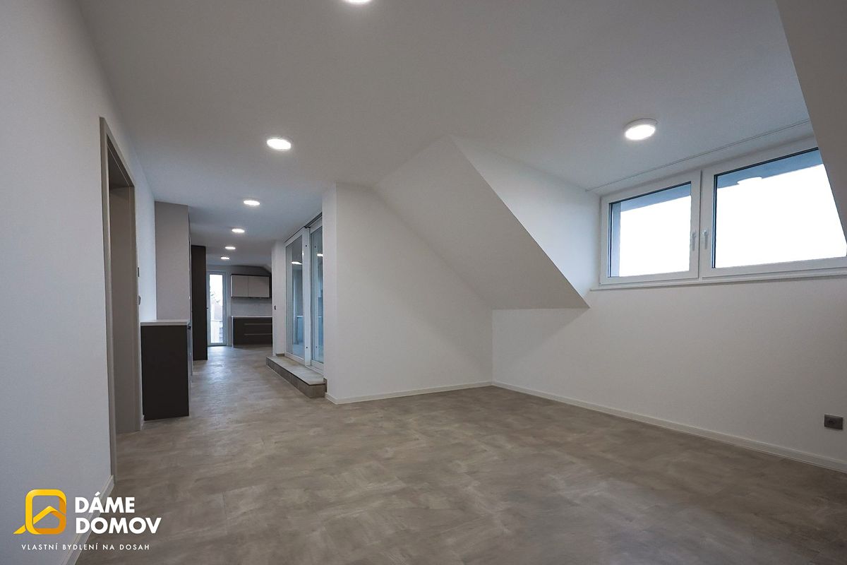 Pronájem bytu 3+1 129 m² – fotografie 5