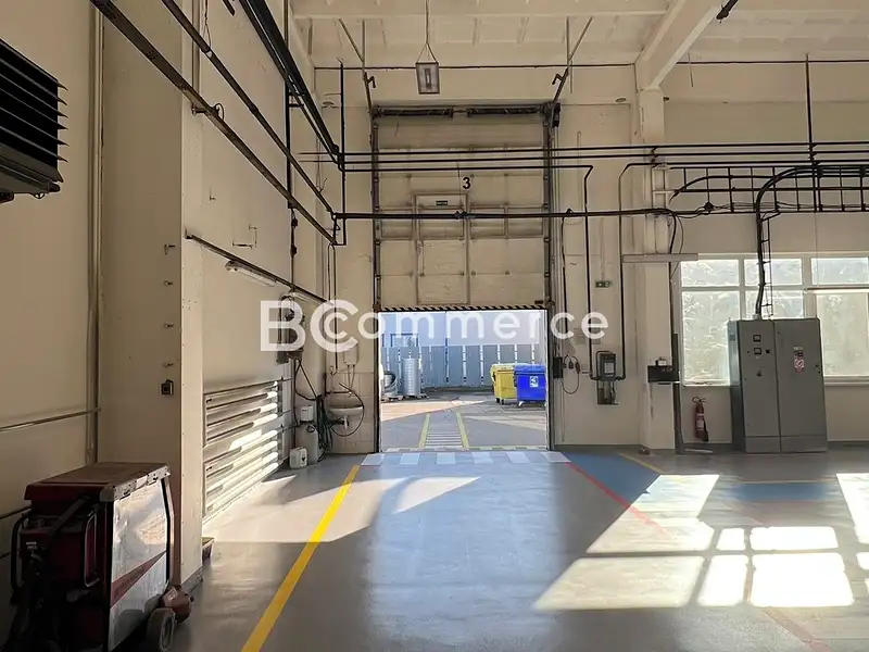 Pronájem skladového prostoru 1000 m², Brno – náhled fotky 3