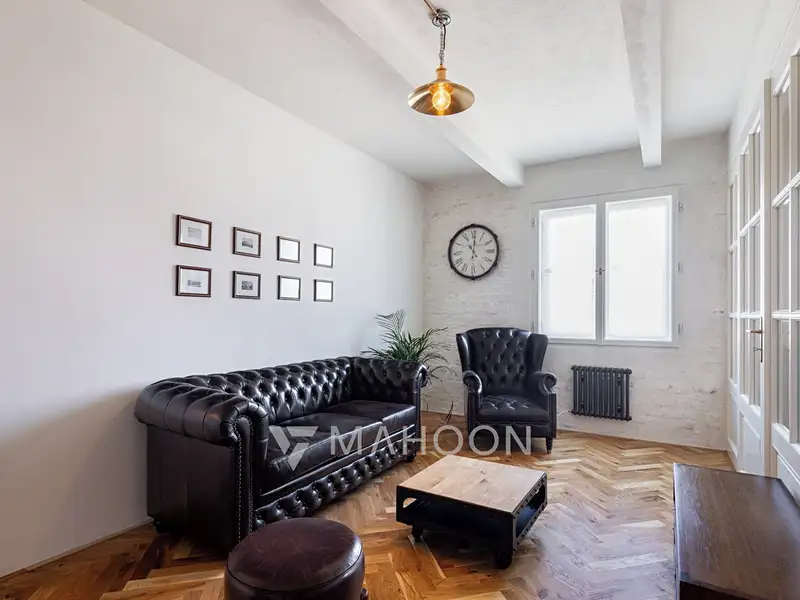 Prodej kanceláře 94 m², Praha – náhled fotky 2