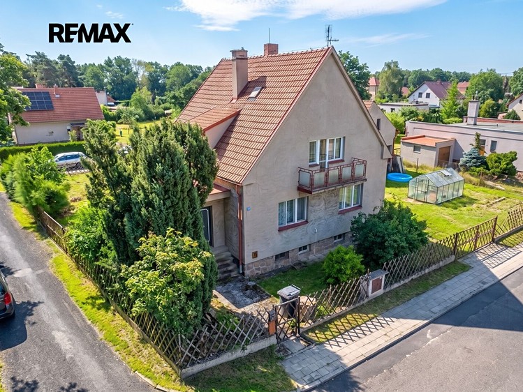 Будинок на продаж, 260 м² (3 з 21)