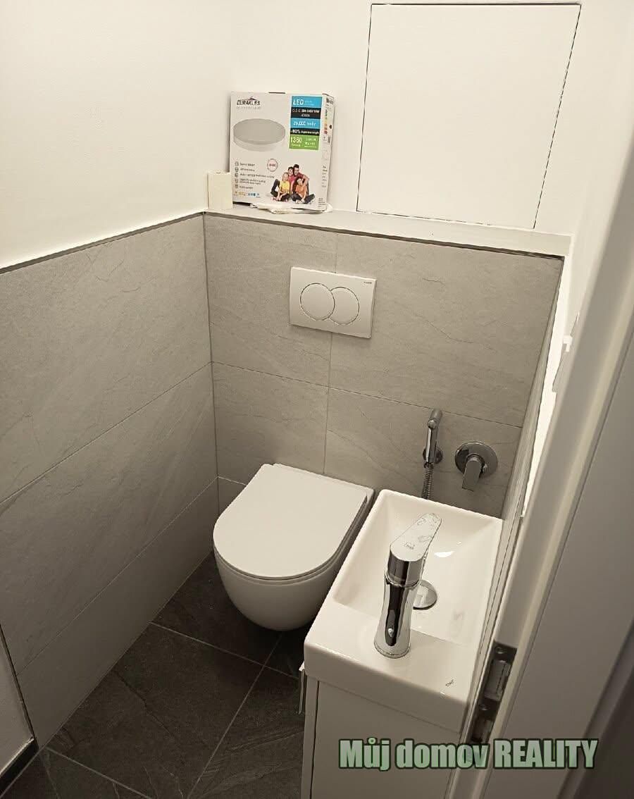 Pronájem bytu 3+kk 67 m² – fotografie 3