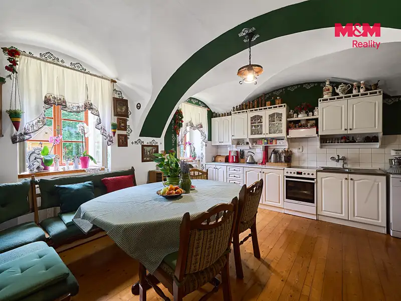 Prodej rodinného domu 263 m², pozemek 4454 m², Božanov – náhled fotky 3