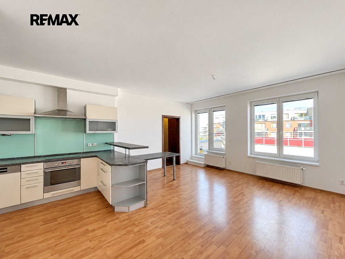 Prodej bytu 4+kk 86 m² – fotografie 2