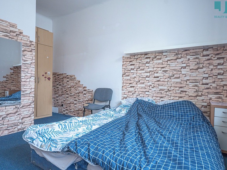 Prodej domu, 181 m² (7 z 28)