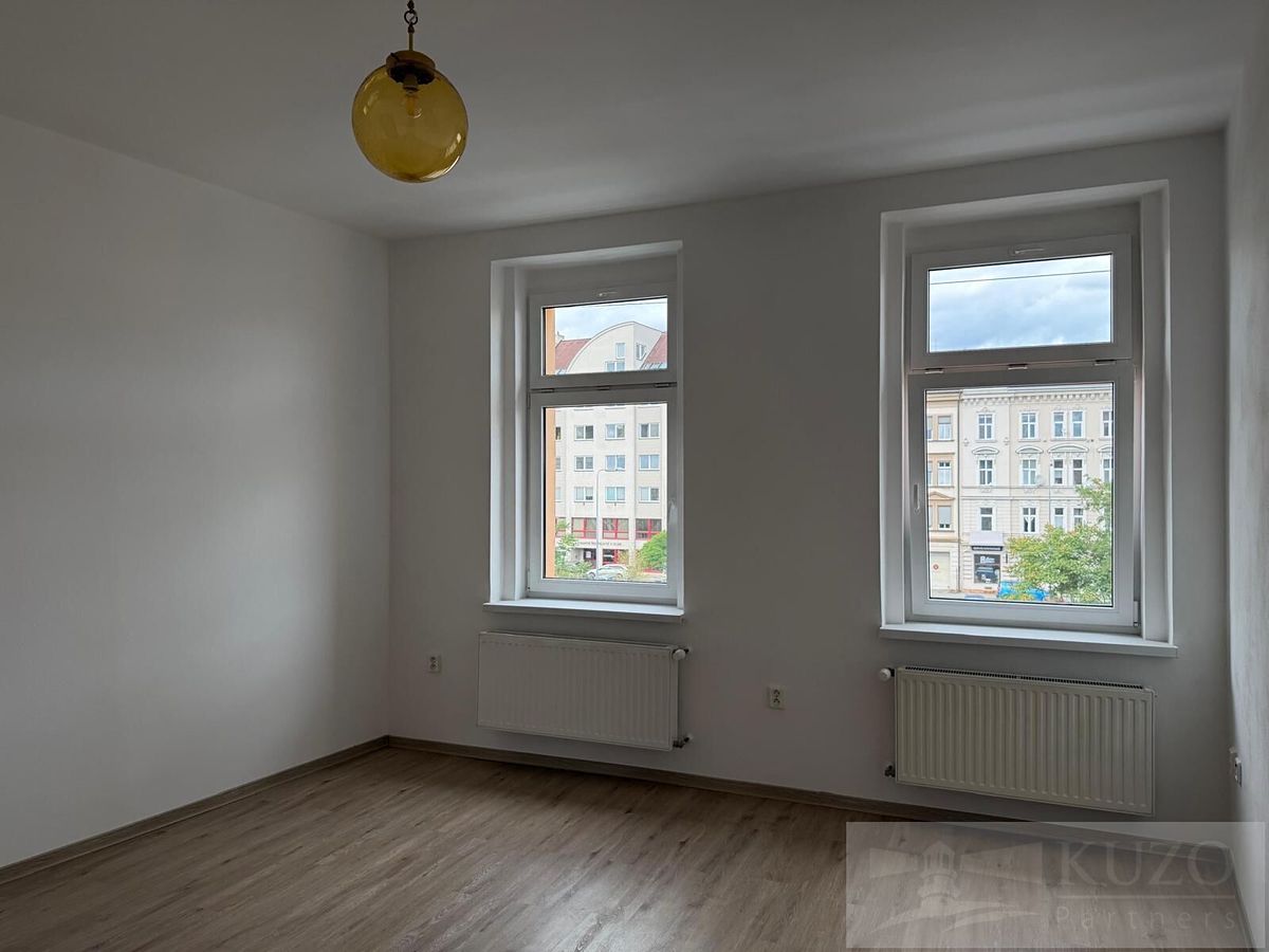 Pronájem bytu 2+kk 50 m² – fotografie 3