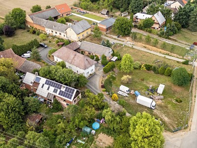 Prodej  komerčního pozemku 4 214 m²