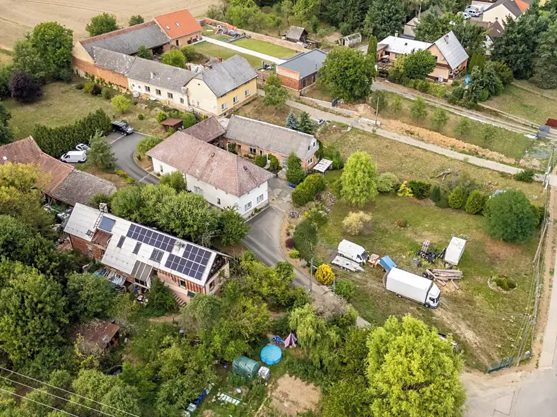 Prodej komerčního pozemku 4214 m², Fryšták – náhled fotky 1