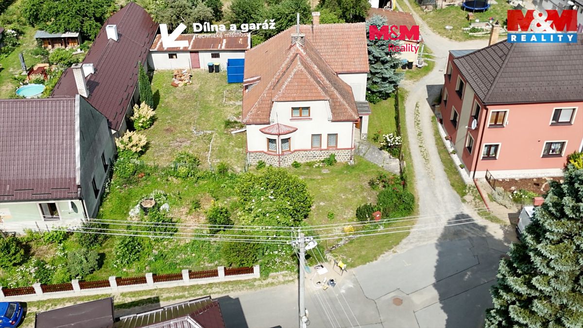 Prodej rodinného domu 120 m², pozemek 1668 m²