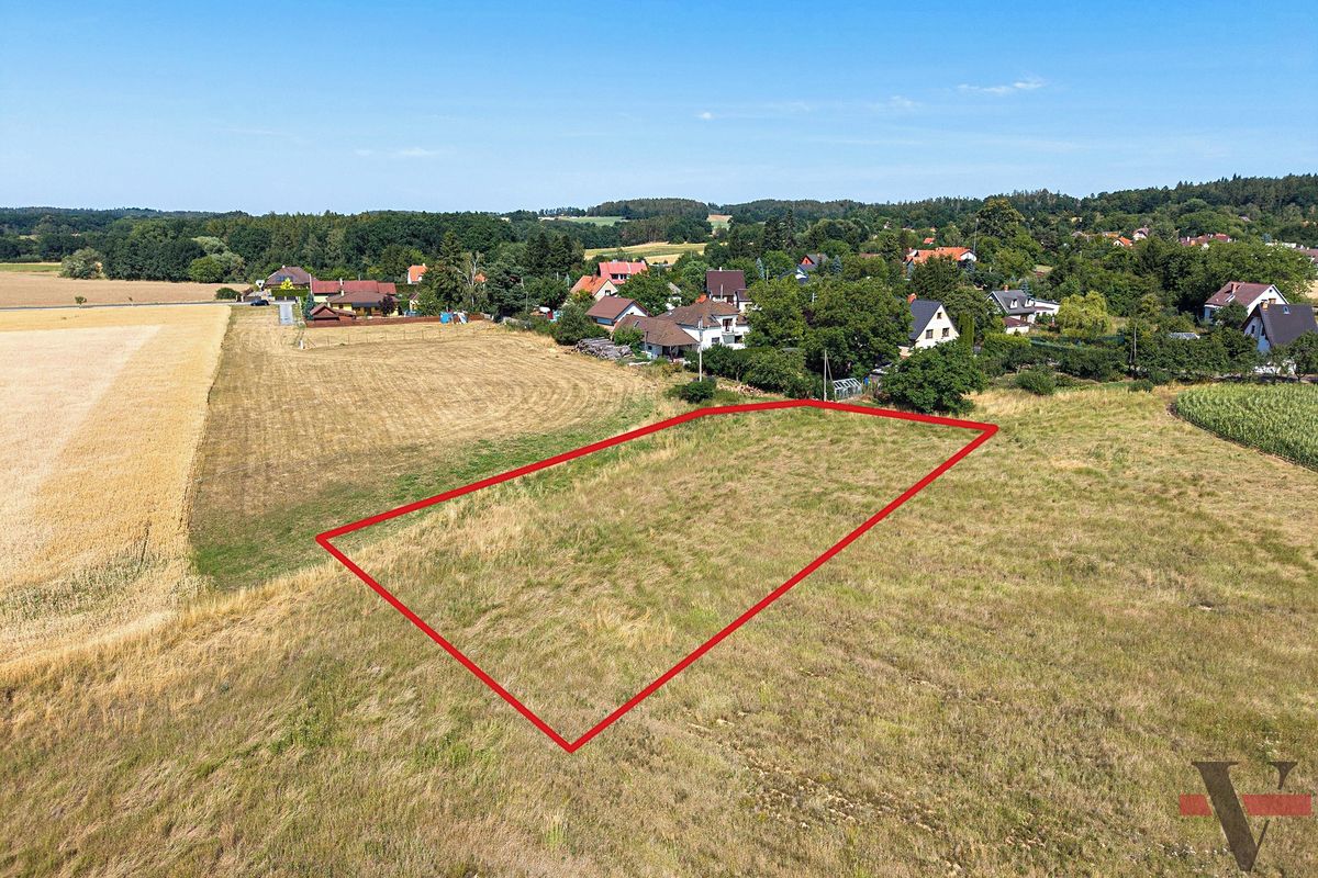 Prodej stavebního pozemku 1011 m²
