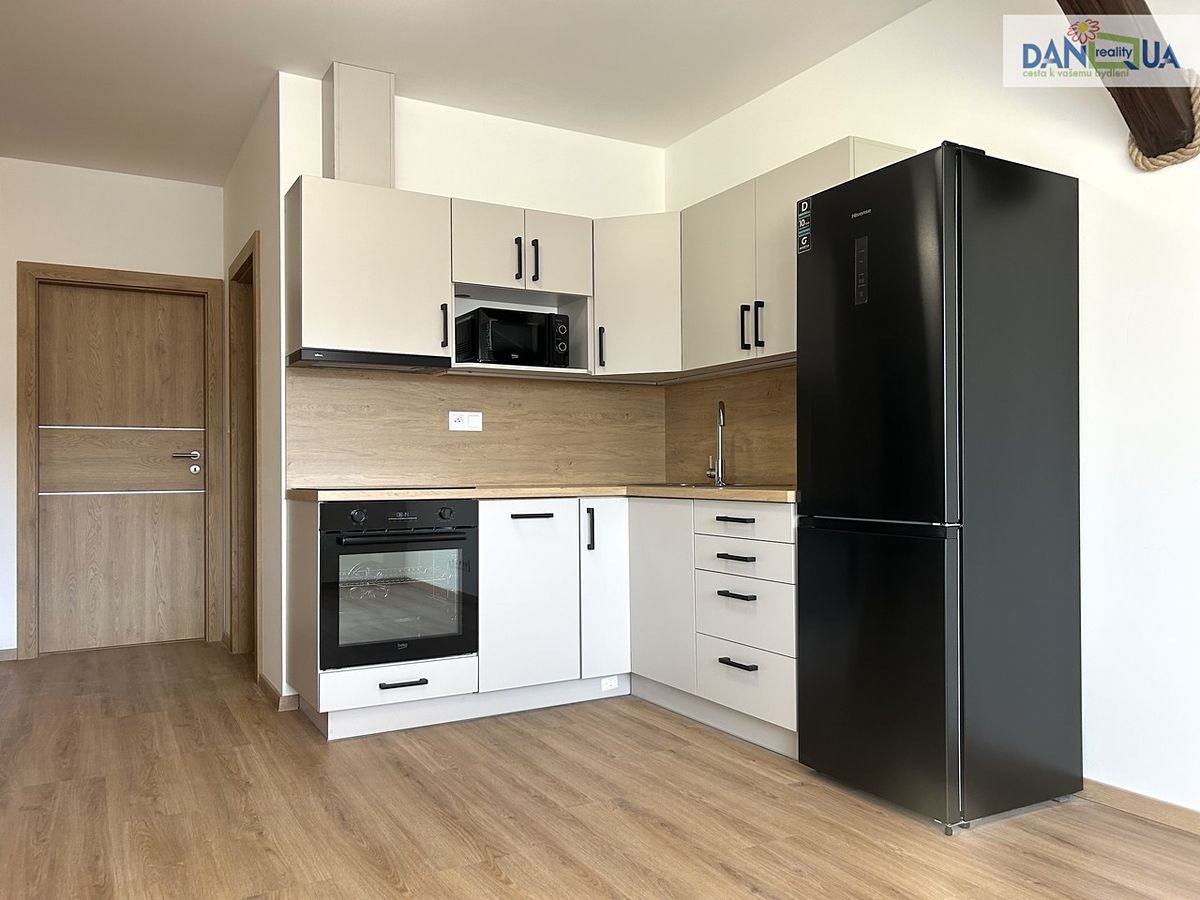 Pronájem bytu 3+kk 56 m²